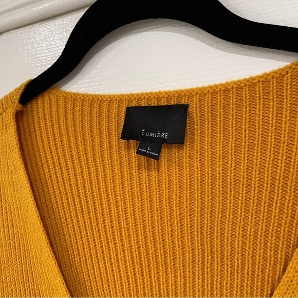 VICI Lumiere Women’s Mustard Yellow Sweater - Picture 13 of 13
